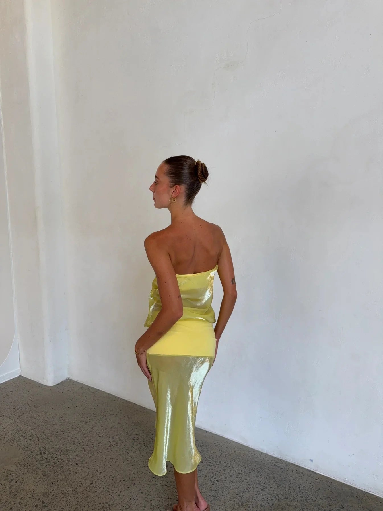 Strapless Iridescent Mesh Four-Way Stretch Paneled Yellow Midi Dress