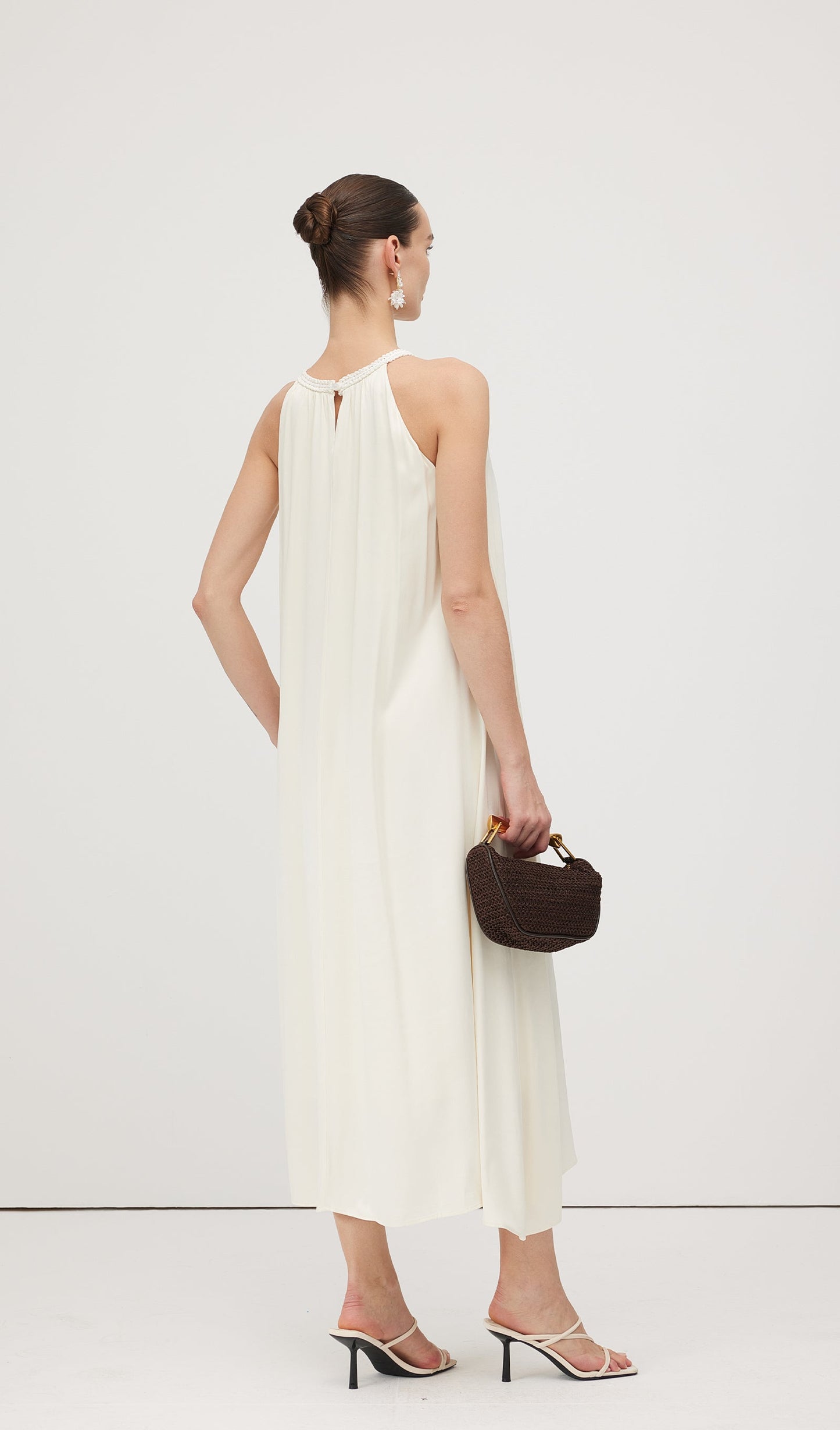 Round Neck Hollow Sleeveless Midi Dress