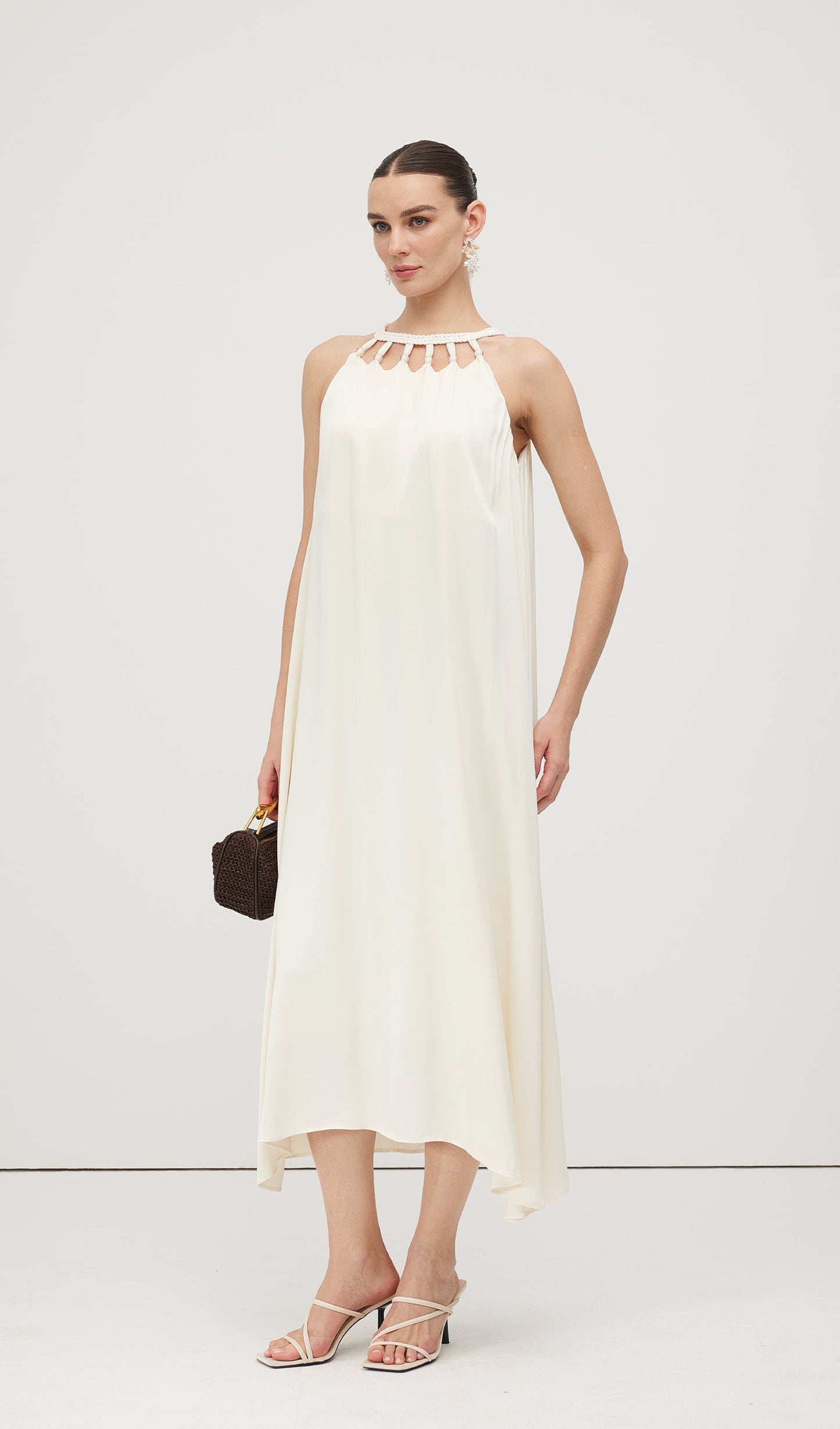 Round Neck Hollow Sleeveless Midi Dress