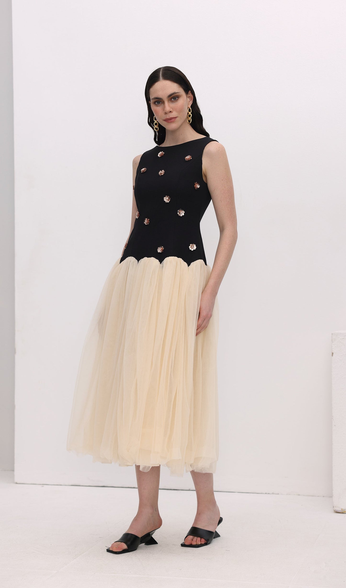 Vintage Contrast Tulle Midi Dress