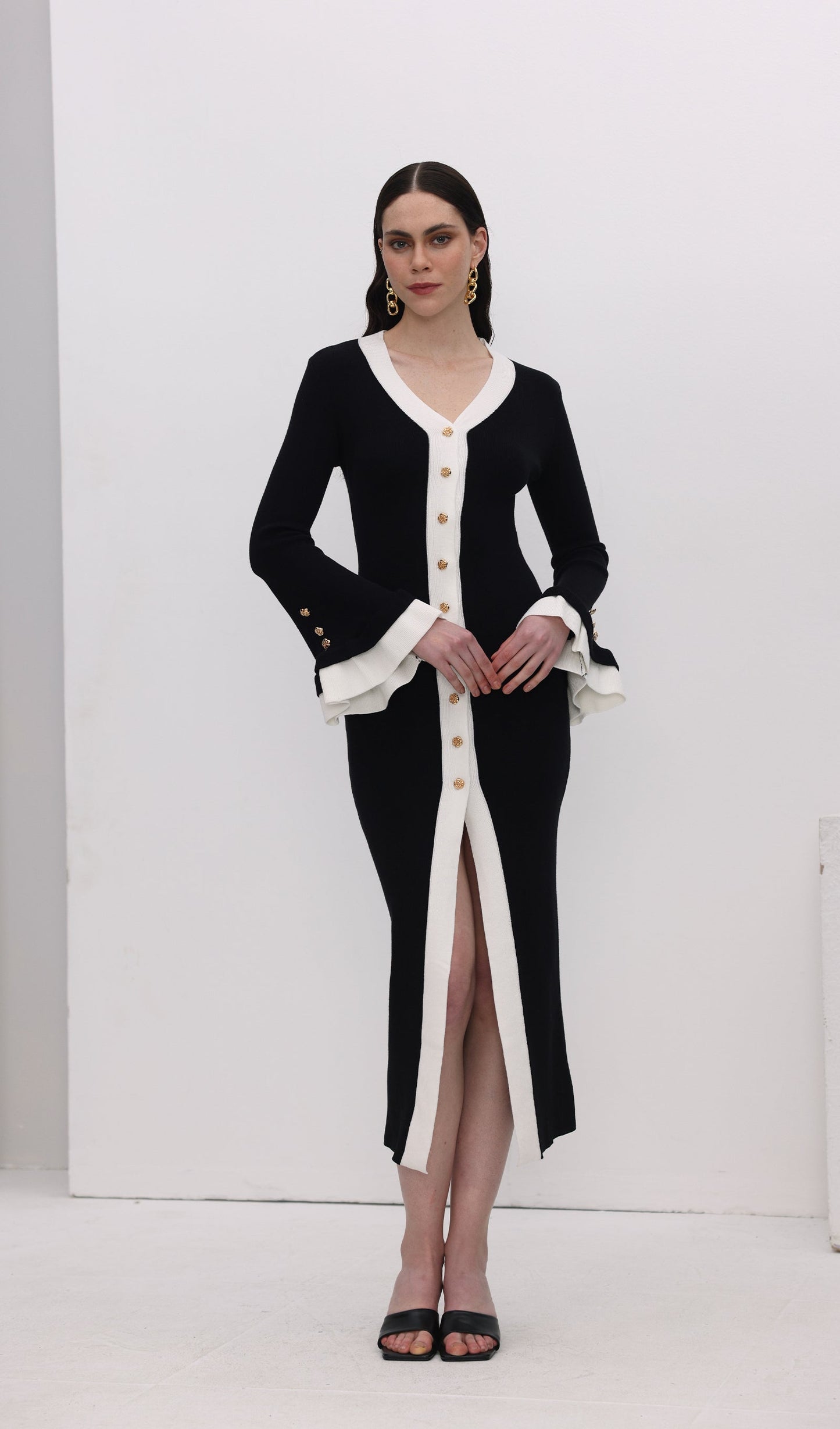 Knitted Contrasting Cuffs Maxi Dress