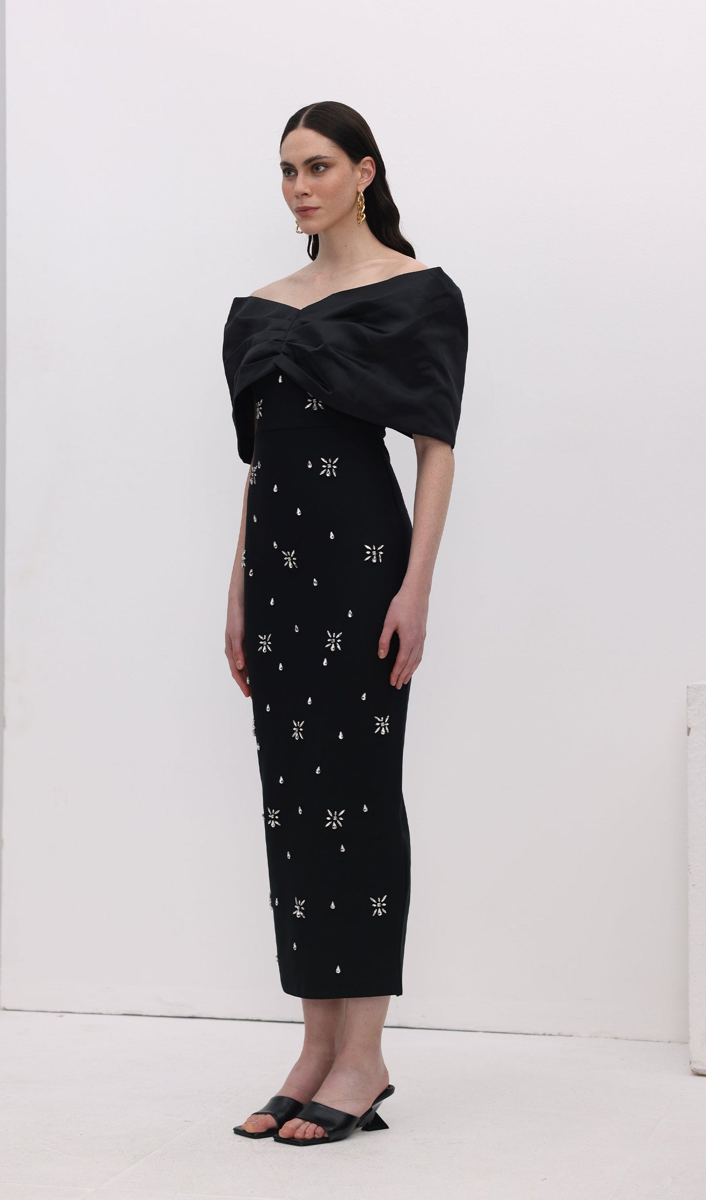 Off Shoulder Diamond Midi Dress
