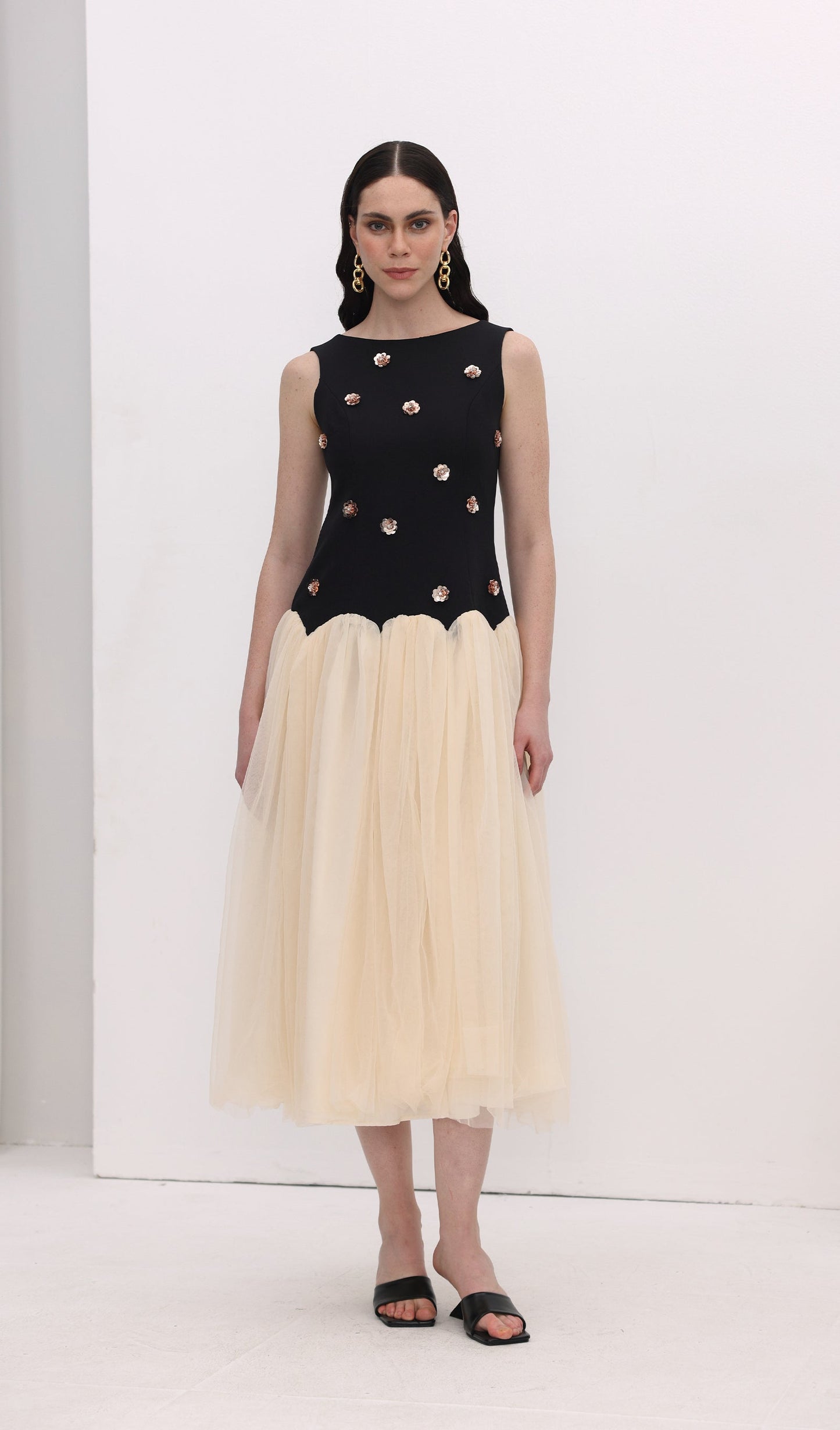 Vintage Contrast Tulle Midi Dress