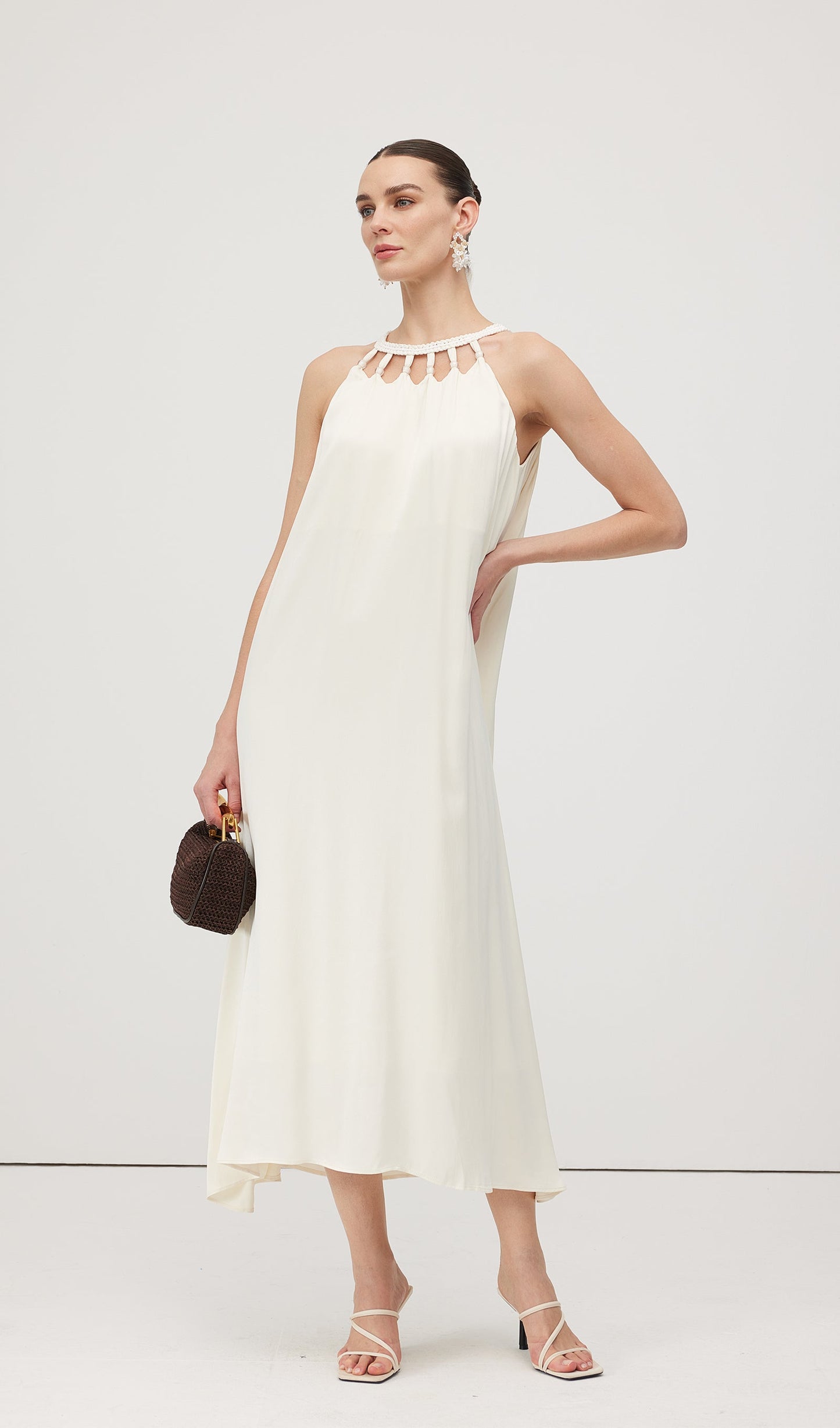 Round Neck Hollow Sleeveless Midi Dress