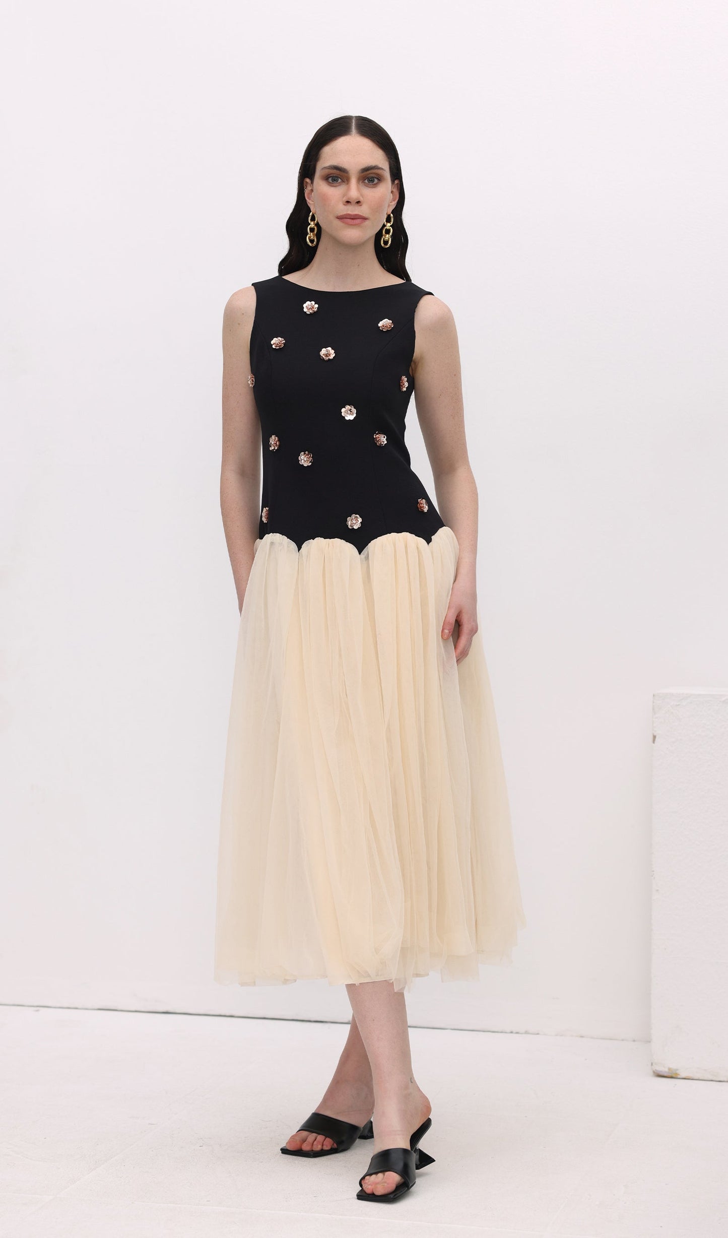 Vintage Contrast Tulle Midi Dress