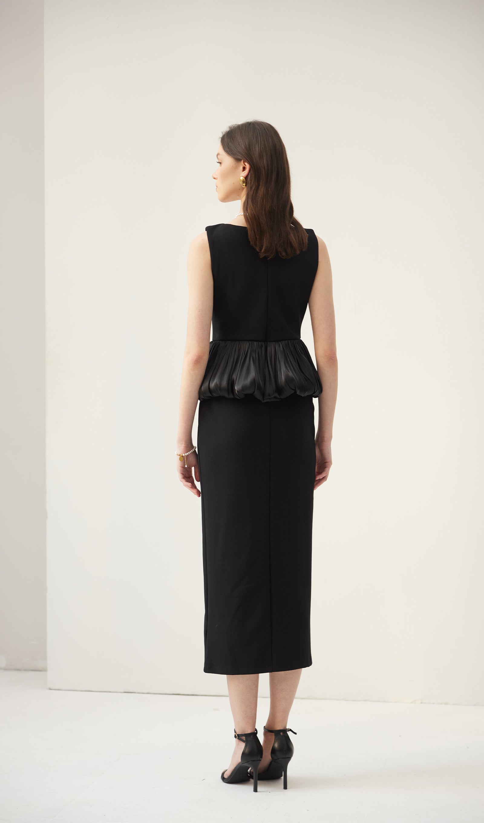 Ruffle Hem Slit Midi Dress