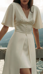 Loose Sleeve Midi Dress With A Train