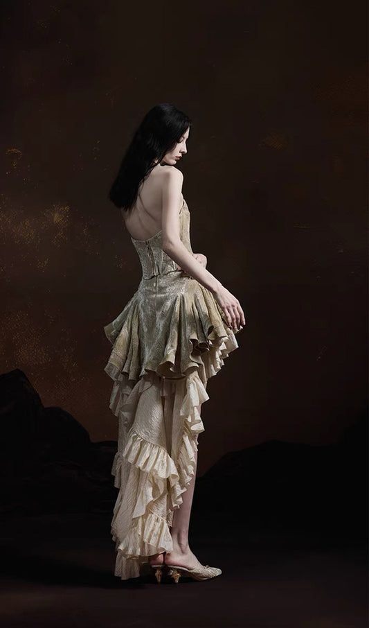 Embroidered Velvet Fishbone Train Skirt Sets