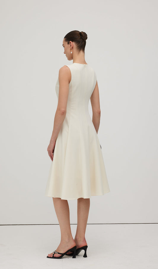 A Line Sleeveless Midi Dress