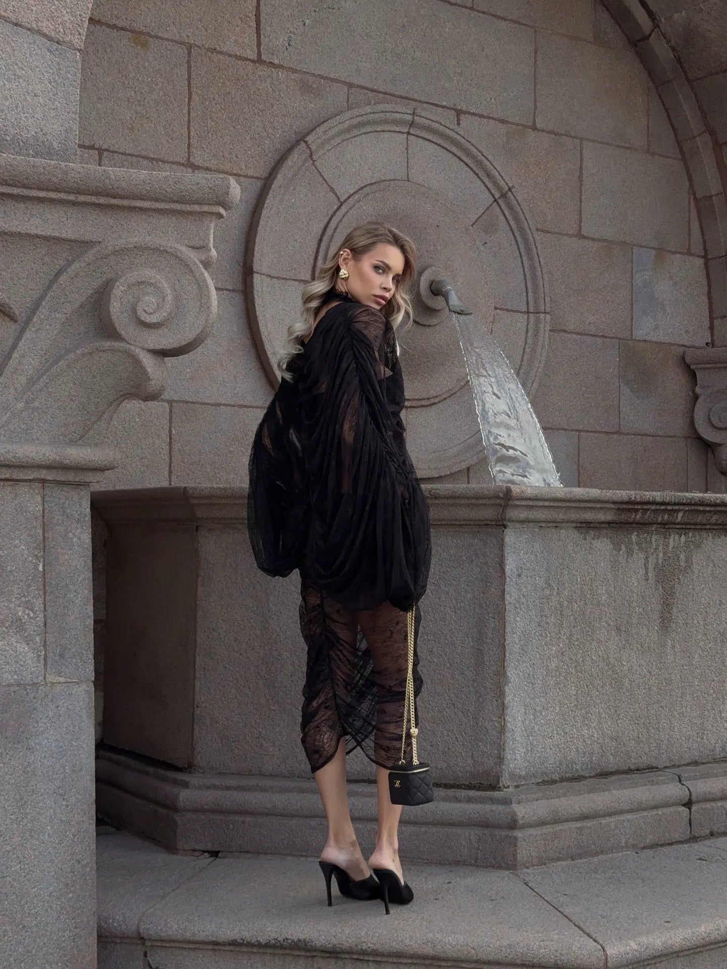 V-Neck Front-Center Cut-Out Set-In -Sleeve Ruched Cocoon Lace Dress