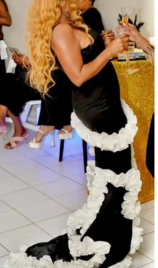 Wisteria Gown Maxi Dress In Black & White