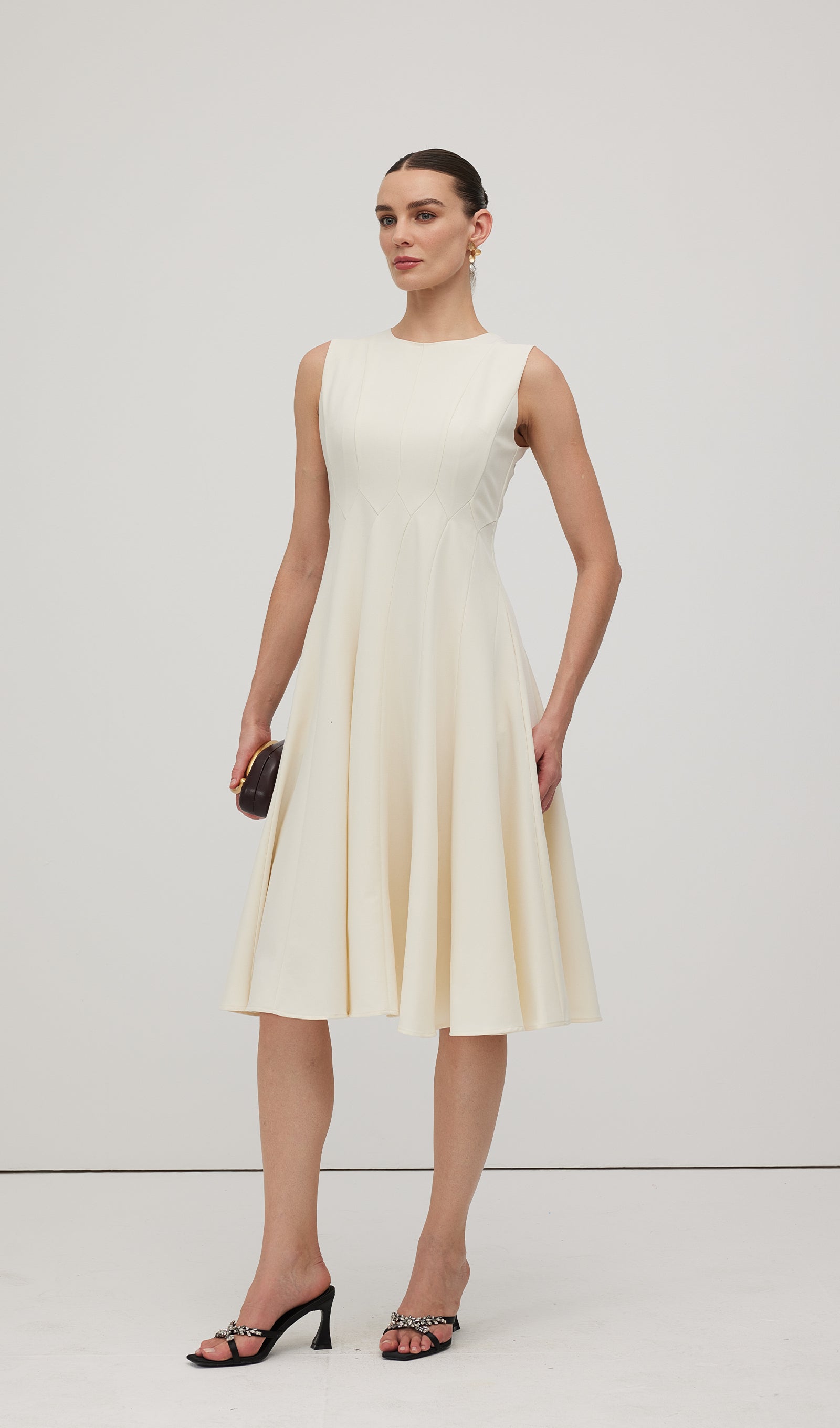A Line Sleeveless Midi Dress