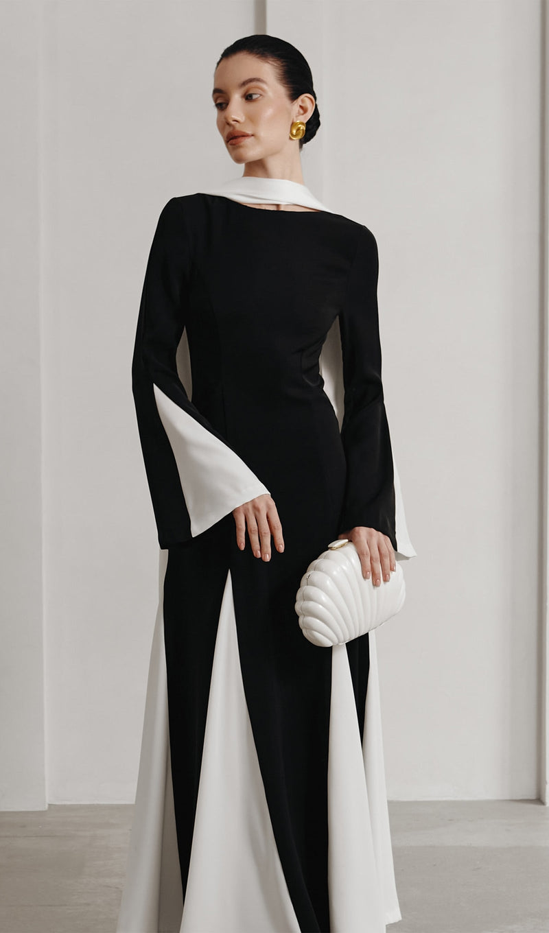 Knitted Triangular Inserts Maxi Dress