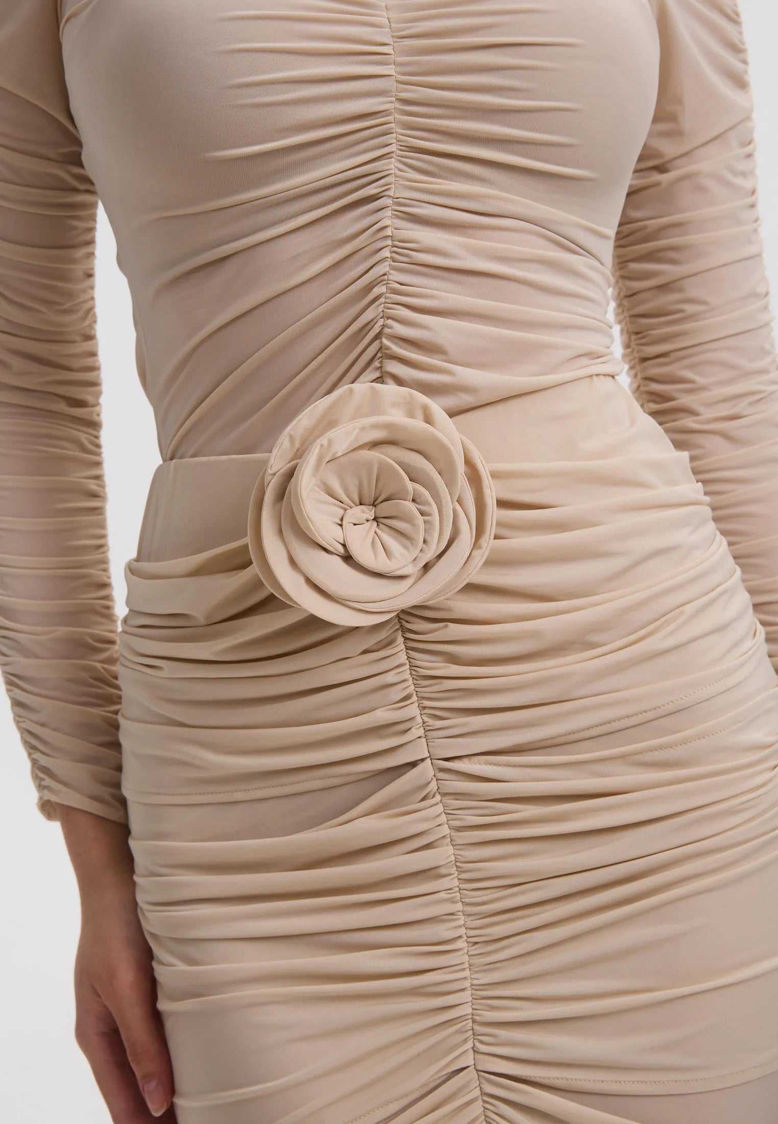 Floral-appliqué ruched skirt set in beige