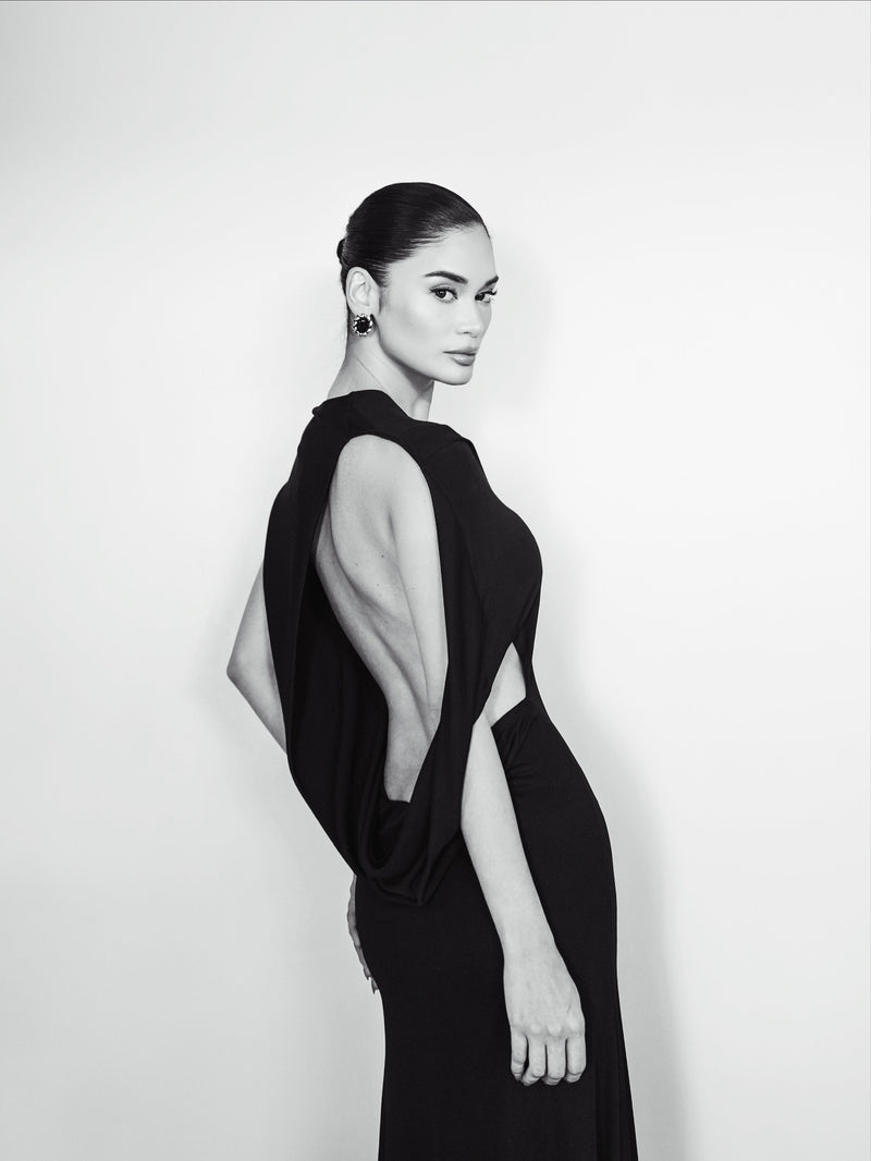 Crew-Neck Asymmetric-Sleeve Open-Back Black Knit Dress