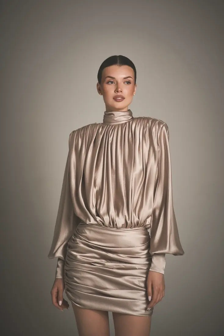 Satin ruched long-sleeve backless dress